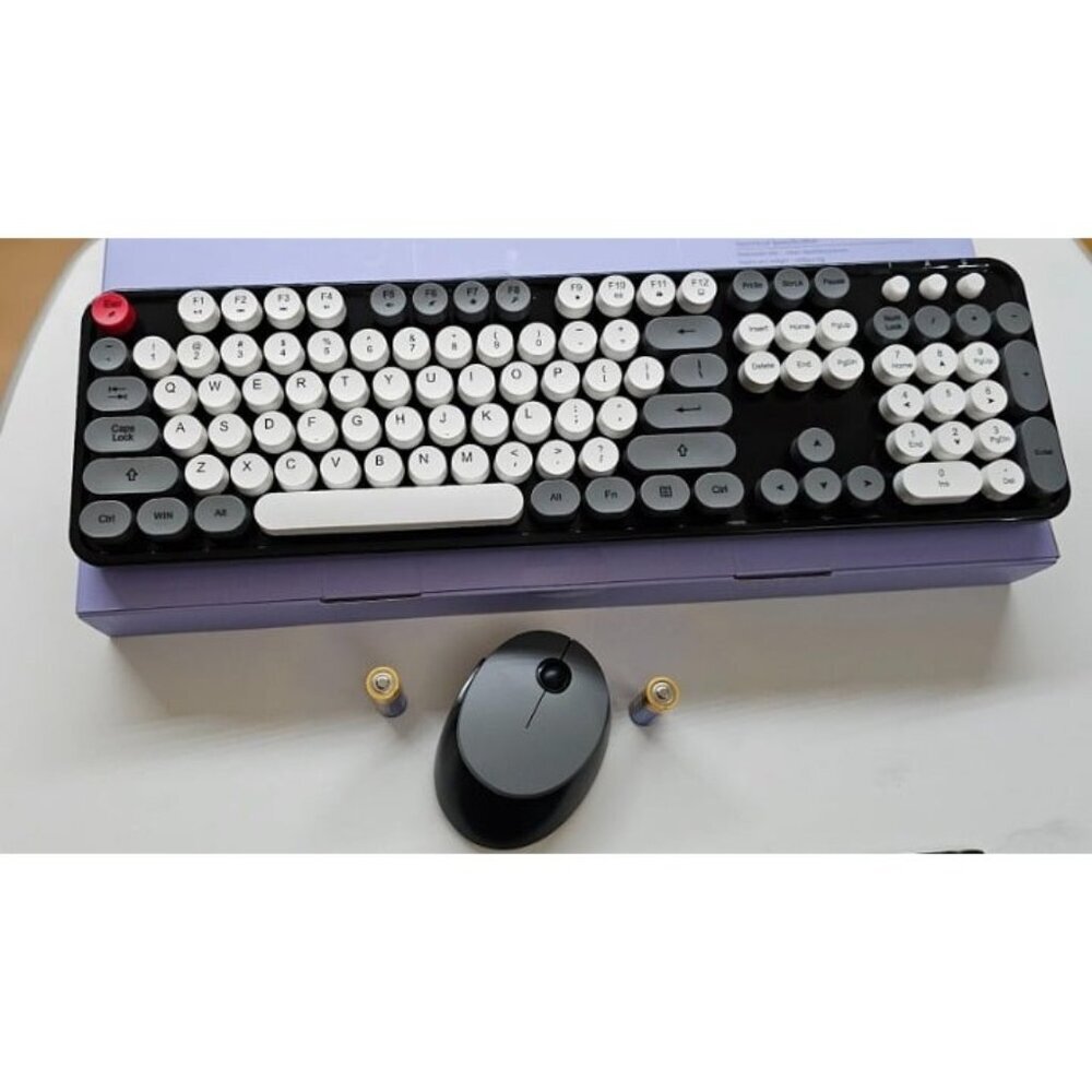 New Wireless Keyboard and Mouse, Cute Keyboard and Mouse, 2.4G Wireless Keyboard
